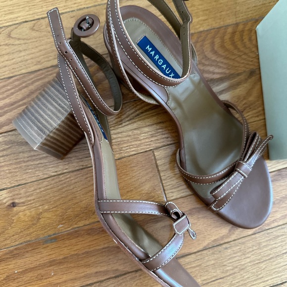 Margaux Saddle Tan Heels - Picture 4 of 4